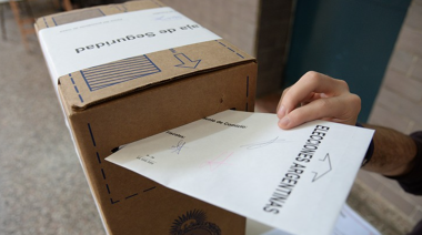 Uno por uno: quiénes encabezan las listas de concejales en Lomas de Zamora