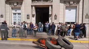 Protesta de productores y crisis política en 9 de Julio