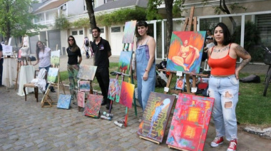 Vuelve el arte a Alvear: galería a cielo abierto con música, fotos y artistas locales