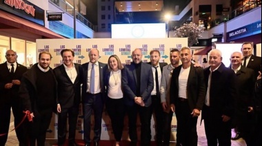 Martín Insaurralde participó de la inauguración de "Las Lomitas Street"