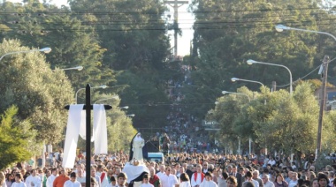 Semana Santa: vía Crucis, visitas a templos y manjares pascuales