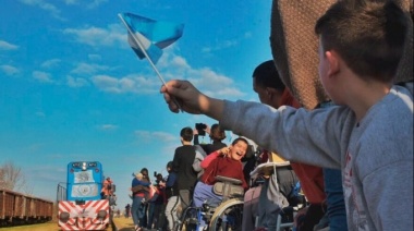 Tras un año sin servicio el tren del ramal Victoria – Capilla del Señor vuelve a llegar a Los Cardales
