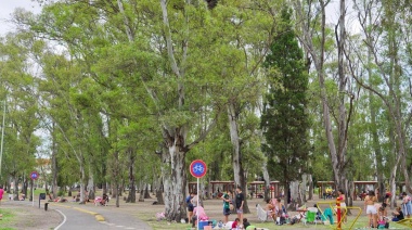 Abrió la temporada de pileta gratuita del Parque de Villa Albertina