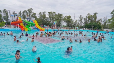 Abrió la temporada de pileta gratuita del Parque de Villa Albertina