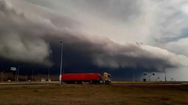 Rigen alertas por tormentas y vientos para gran parte de la provincia