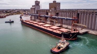 Puerto de Quequén: Kicillof pulsea para favorecer el acceso de los productores a la exportación