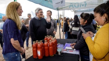 El ministro Rodríguez presentó la Chacra Experimental El Pato en Berazategui