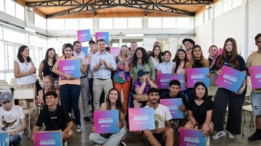 Conectar Igualdad Bonaerense: estudiantes de Olavarría recibieron netbooks