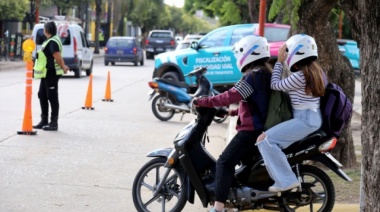 Marinucci y Sciaini promovieron el uso del casco