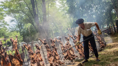 Gastronomía alemana, pesca de pejerreyes y fiestas típicas bonaerenses