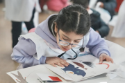 Lomas lanzó clases gratuitas para aprender inglés y portgues