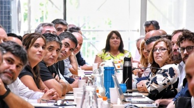 Los gremios estatales aceptaron el aumento del 7,5% ofrecido por Provincia