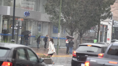 Continúa el diluvio: Alerta naranja en Lomas