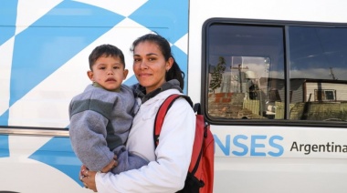 Titulares de la AUH con dos hijos cobrarán más de 35 mil pesos si presentan la libreta escolar y sanitaria