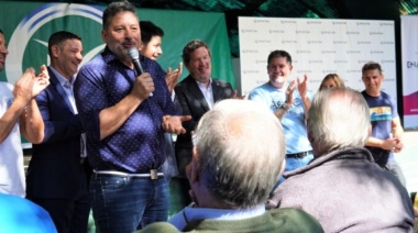 Merlo: Jubilados reciben tablets