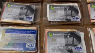 Escándalo en la Legislatura bonaerense: detienen a un puntero del PJ que usaba las tarjetas de los empleados