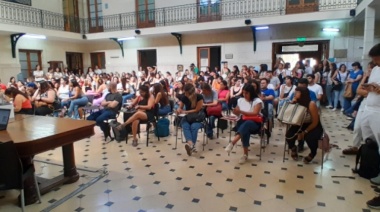 La Provincia incorporó 200 profesionales de especialidades críticas al sistema de salud