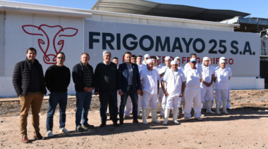 El ministro Javier Rodríguez recorrió 25 de Mayo y Tapalqué para acompañar inversiones productivas y obras rurales