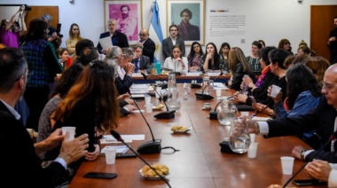 Diputados debatieron la ampliación de licencias maternales, paternales y parentales