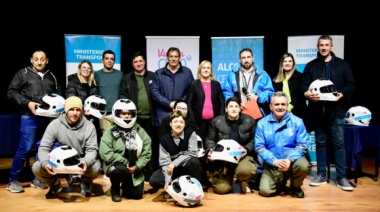 Transporte suma más municipios a la campaña de concientización Siempre Casco
