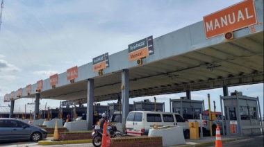 Levantaron las barreras en los peajes de las rutas que conducen hacia la costa