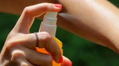 Científicos de Bahía Blanca desarrollan un filtro solar que también es repelente contra mosquitos