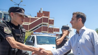 El intendente Lanús amplía la fuerza de seguridad en el distrito