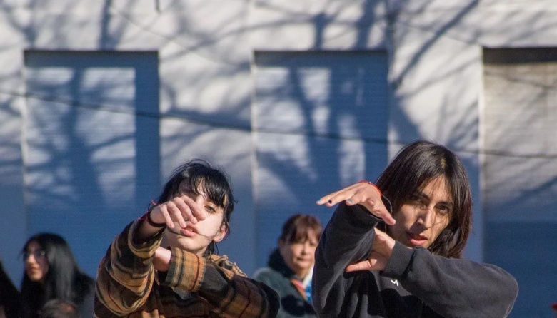 Lomas KPOP reventó la Plaza Grigera y realizará una fecha navideña