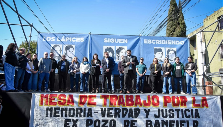 Otermín participó del homenaje a la Noche de los Lápices en el ex Pozo de Banfield