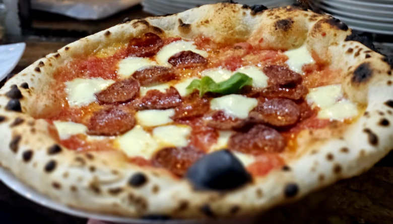 Un pedazo de Nápoles en Lomas: la pizzería con mejor puntuación de Google "Il Cuore Di Napoli"