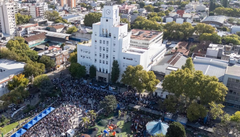 Lomas por Malvinas: memoria, homenaje y comunidad en Plaza Grigera