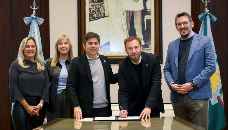 Lomas adquirirá nueva maquinaria para el programa Lomas Limpia tras la firma de un convenio Leasing con Provincia