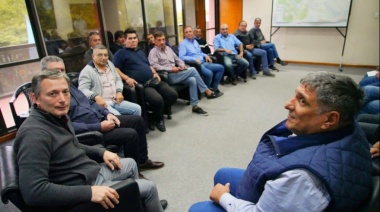 Fernando Gray se reunió con representantes de la UTA y delegados gremiales
