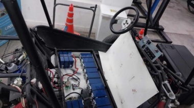 Ingenieros bonaerenses desarrollaron un auto que funciona con baterías de litio y energía solar