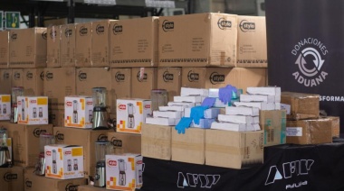 Casi 30 municipios bonaerenses recibieron donaciones de la Aduana