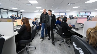 Kicillof Inauguró la nueva Central de Atención Telefónica de Emergencias