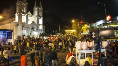 Se vienen el desfile aniversario de Bernal y los tradicionales fogones