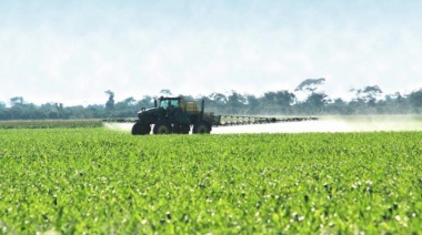 Provincia prorrogó hasta noviembre la regulación del uso de agroquímicos