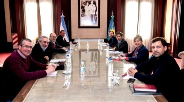 Kicillof mantuvo una reunión con intendentes radicales para fortalecer la “unidad” en Provincia