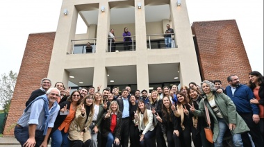 Kicillof: "Aunque nos insulten y nos corten los fondos va a seguir el Estado presente"