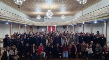 El radicalismo de la Sexta sección firmó un documento con reclamos a Milei y Kicillof