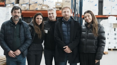 Otermín visitó una empresa local que exporta a países y emplea a más de 70 personas