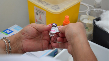 ¿Por qué los especialistas recomiendan vacunarse contra el dengue durante el invierno?