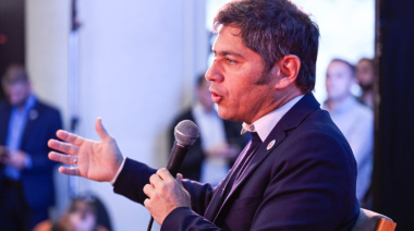 Kicillof viajó a Nueva York: homenaje a Pepe Mujica y reuniones para avanzar en acuerdos de cooperación