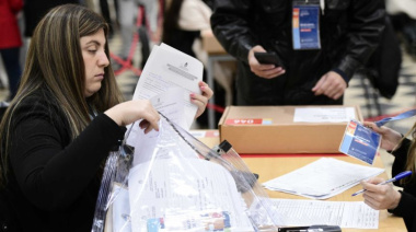 Fiscales bajo la lupa: la Junta Electoral bonaerense regula su presencia en las elecciones 2025