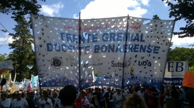 Docentes bonaerenses se suman a la marcha de la CGT contra la reforma laboral