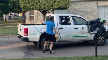 Paro municipal en 9 de Julio: funcionarios salieron a juntar la basura para sostener la recolección