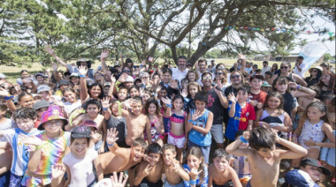 Kicillof dio inicio al programa Escuelas Abiertas en Verano 2026