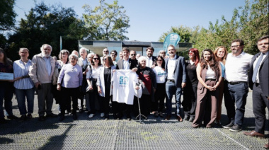 Kicillof visitó un ex-centro clandestino de detención y firmó un convenio para fortalecer la identificación de personas