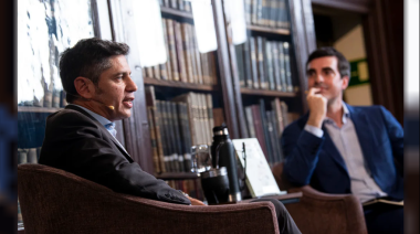 Desde España, Kicillof apuntó contra Milei: “Que el mercado puede funcionar sin Estado es una enorme estafa”